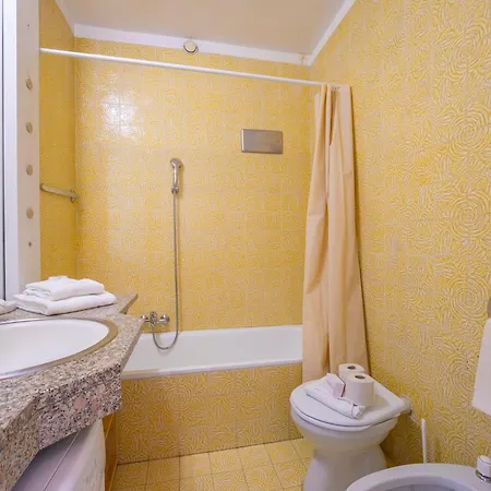 Apartment Residence Palace For 3 In Lugano - Happy Rentals