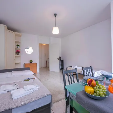 Apartment Residence Palace For 3 In Lugano - Happy Rentals