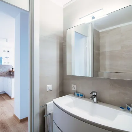 Residence Palace For 3 In Lugano - Happy Rentals Lugano
